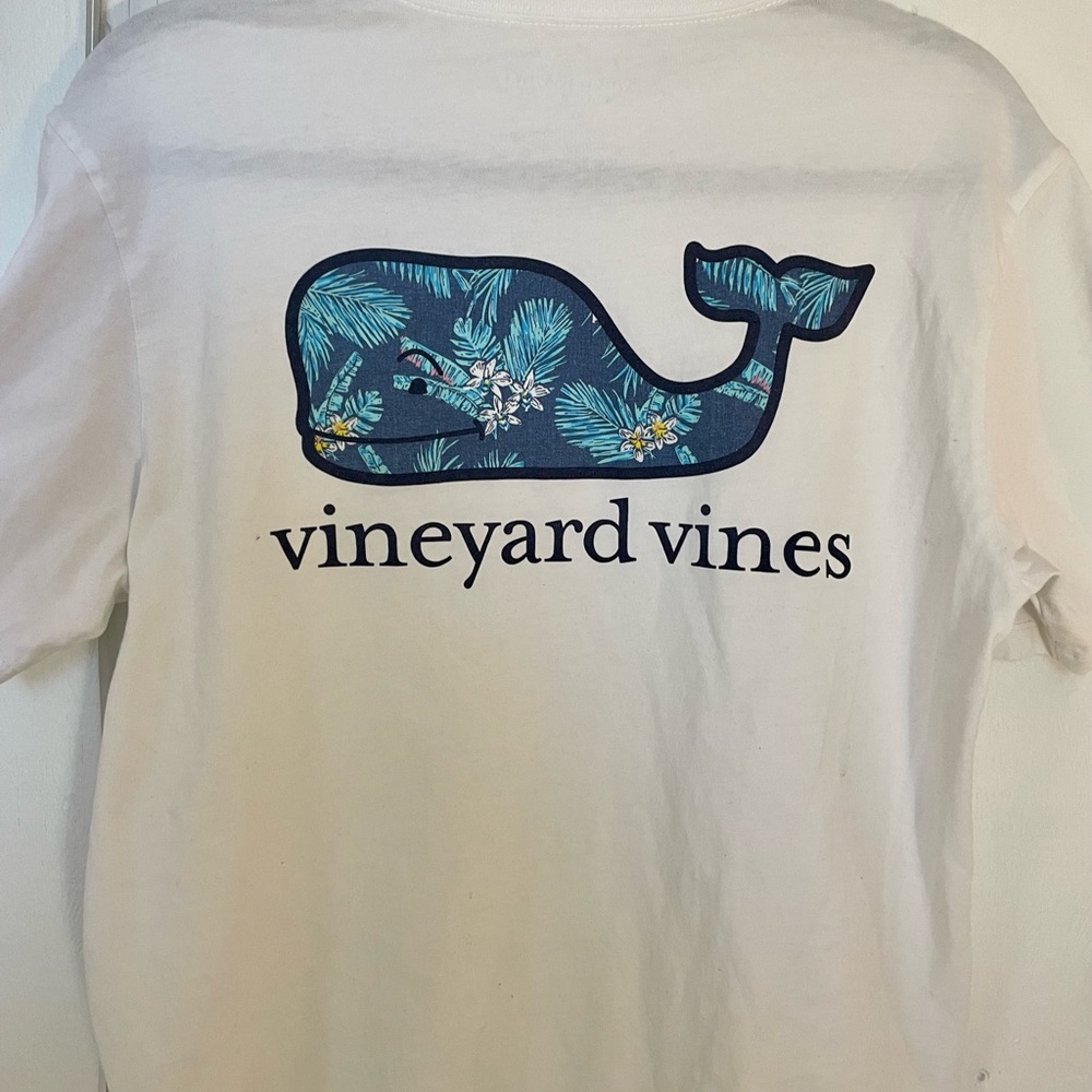 Vineyard Vines White Tropical Tee